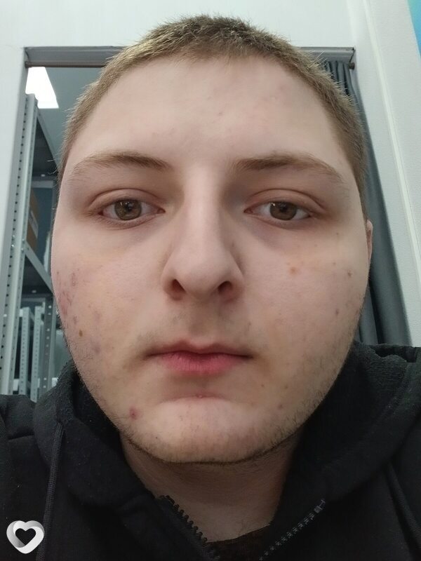 Давид, 21, Адлер — анкета №2113697