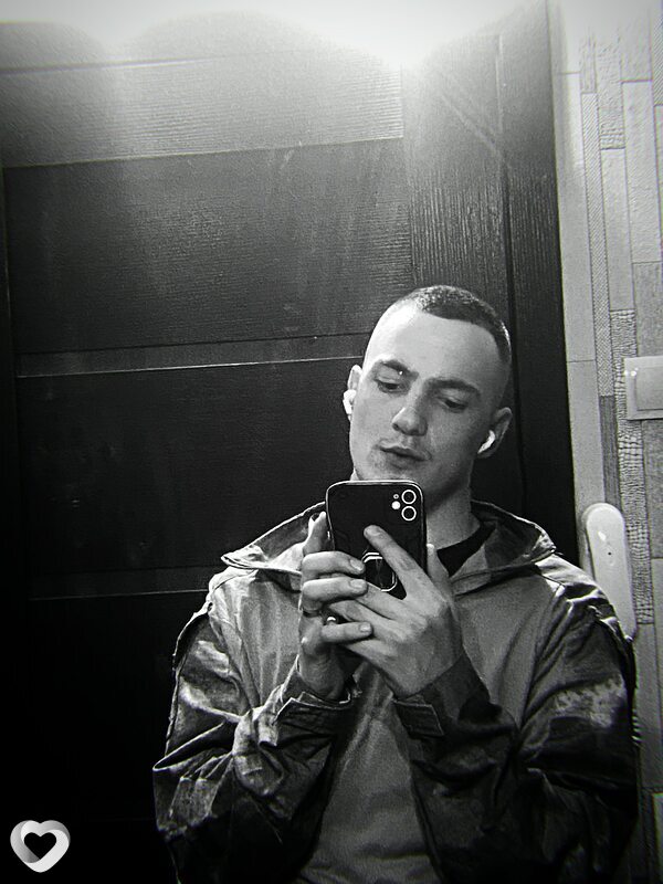 Даниил, 23, Перми — анкета №2113730
