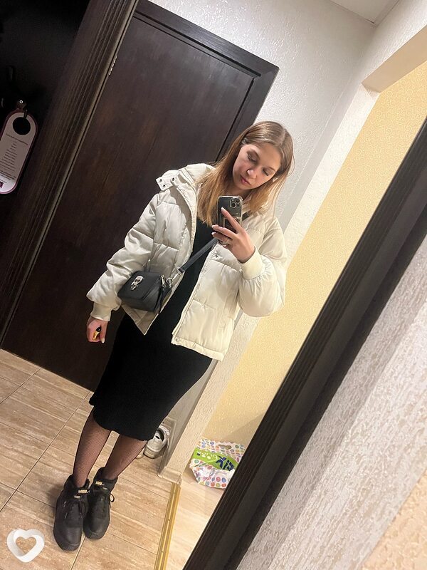 Мария, 23, Москве — анкета №2113421