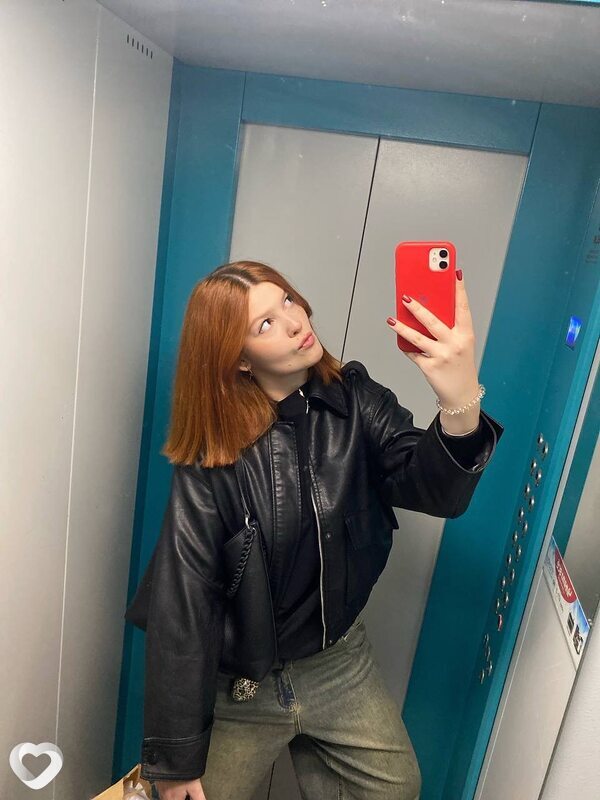Настя, 20, Санкт-Петербурге — анкета №2113410