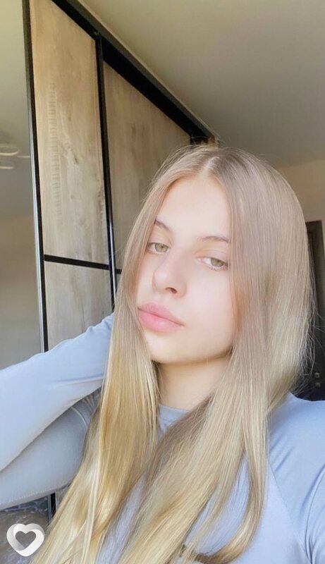 Екатерина, 24, Краснодоне — анкета №2114211