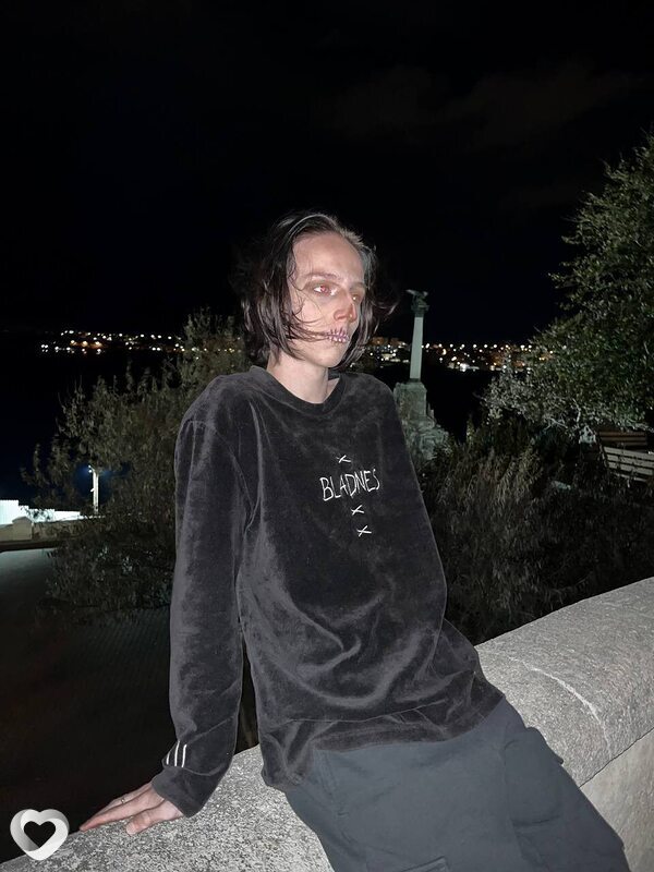 Артём, 19, Севастополе — анкета №2114424