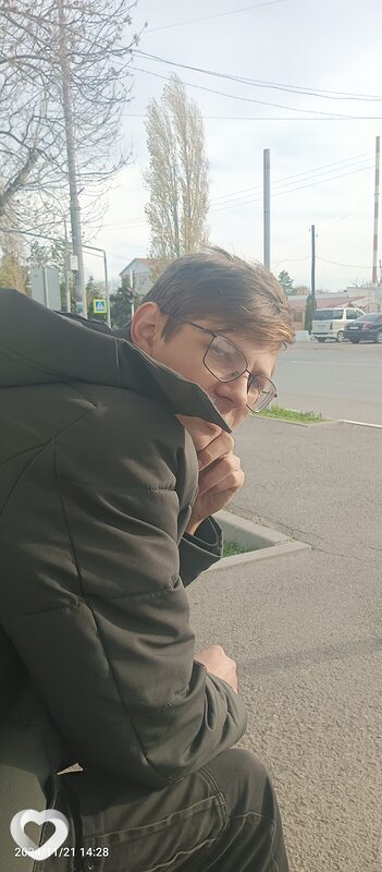 Сергей, 20, Крымске — анкета №2114649