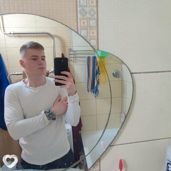 Денис, 21, Воронеже — анкета №2155027