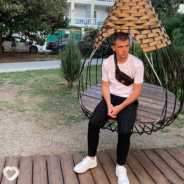 Андрей, 24, Москве — анкета №2115774