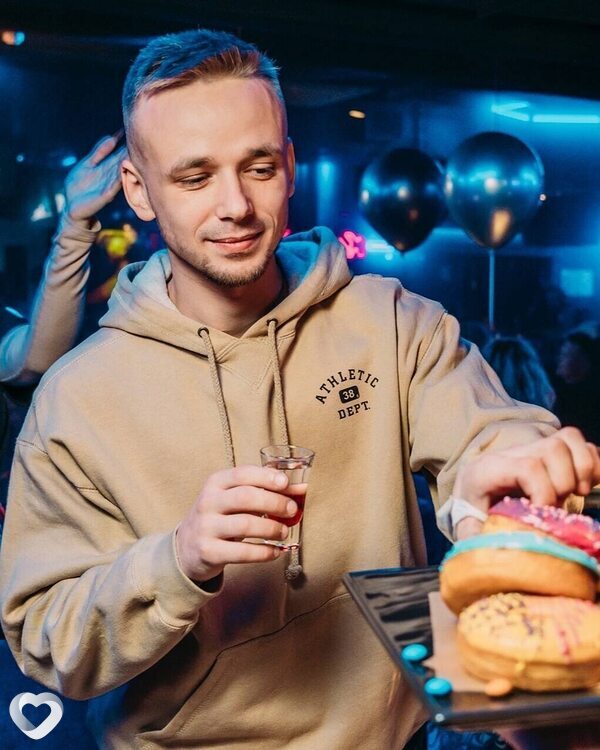 Денис, 27, Санкт-Петербурге — анкета №2115776