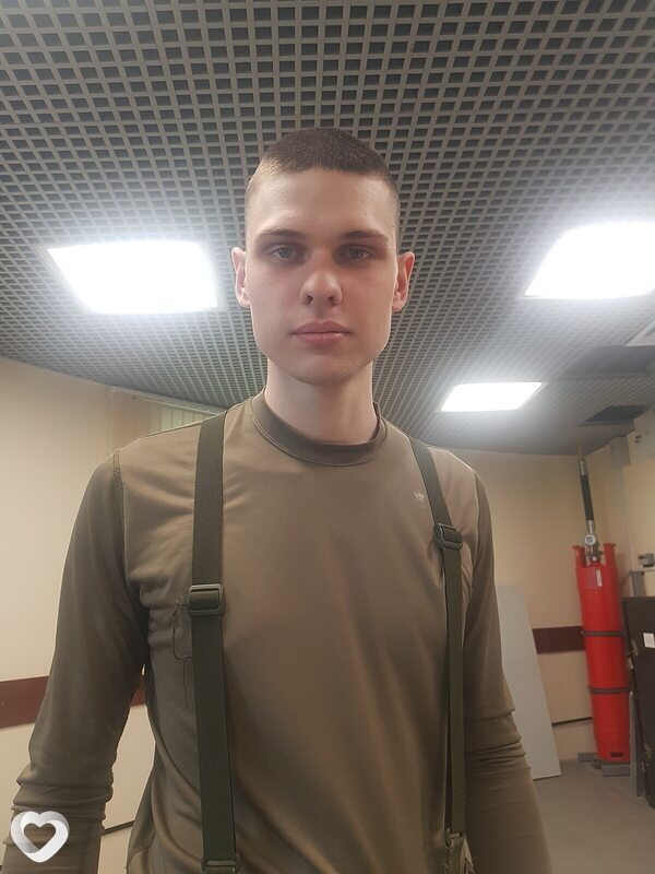 Эльвин, 25, Красноярске — анкета №2115367