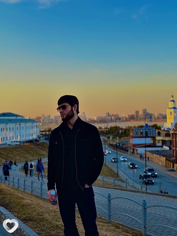 Малик, 22, Москве — анкета №2115254