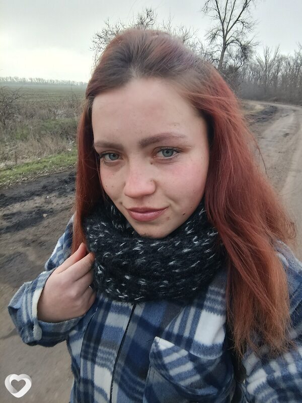 Эльвира, 22, Волновахе — анкета №2115444