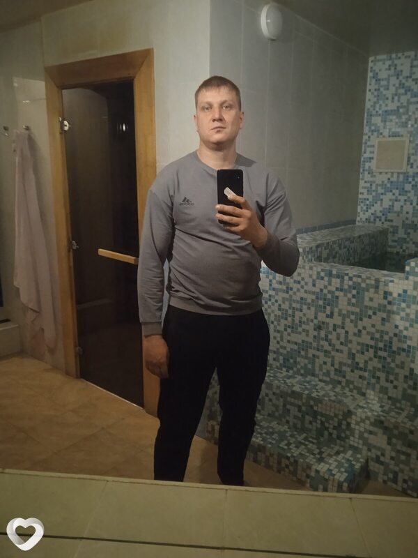 Толик, 32, Екатеринбурге — анкета №2115893
