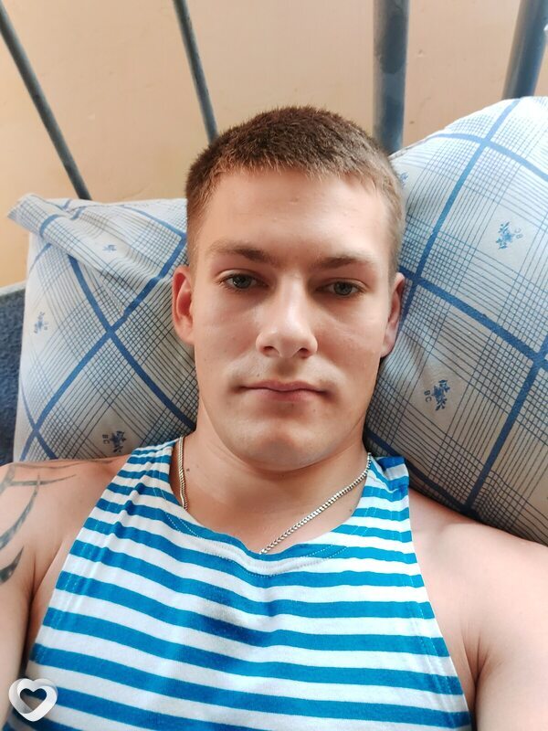 Александр, 26, Санкт-Петербурге — анкета №2115957