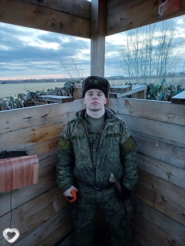 Дима, 22, Екатеринбурге — анкета №2116464