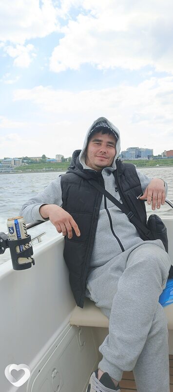 Евгений, 27, Чистополе — анкета №2116995