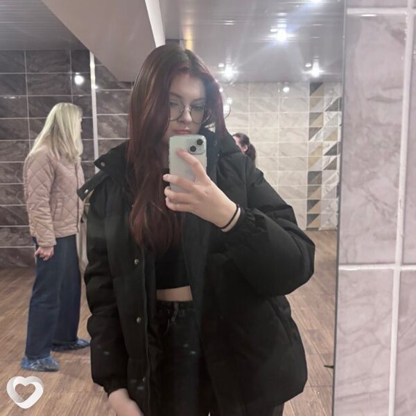 Мария, 21, Екатеринбурге — анкета №2117077