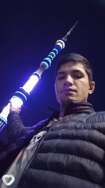 Azizbek, Мама
