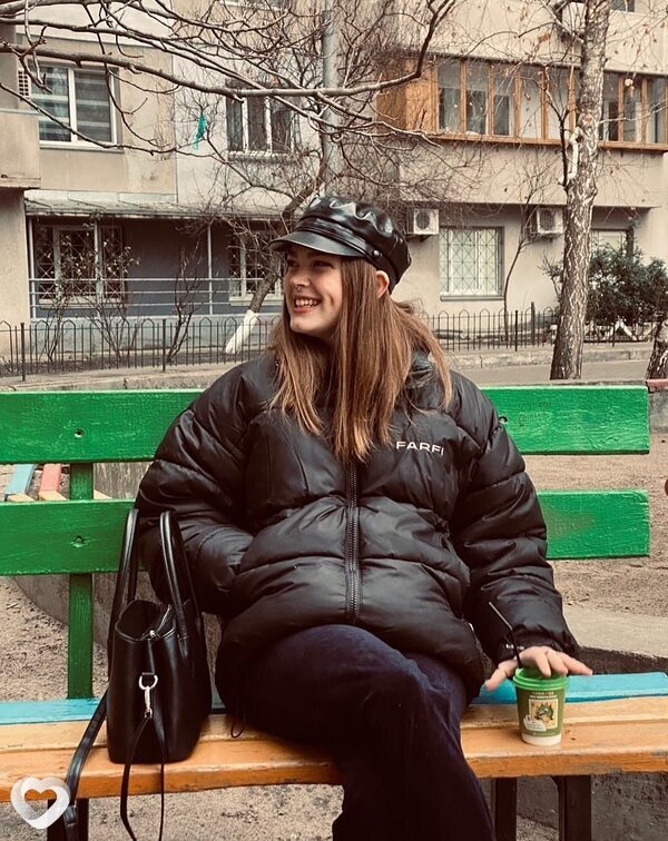 Анна, 25, Москве — анкета №2117232