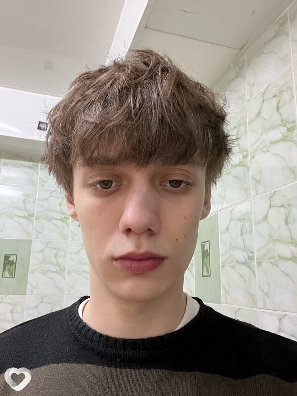 Maksim, 20, Минске — анкета №2117343