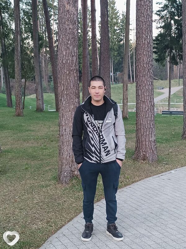 Руслан, 32, Истре — анкета №2117139