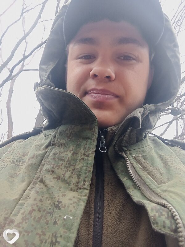 Богдан, 20, Макеевке — анкета №2117141