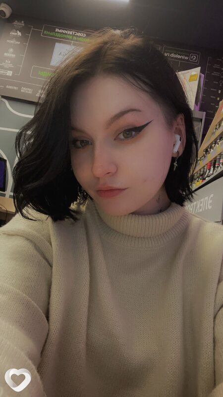 Таня, 21, Москве — анкета №2117688