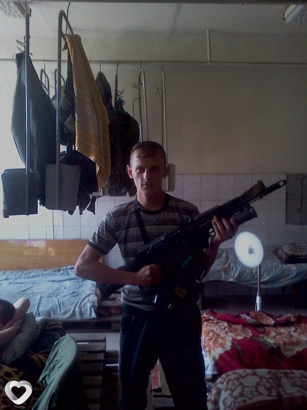 Виталик, 26, Горловке — анкета №2117617