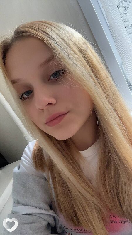 Аня, 24, Москве — анкета №2117689