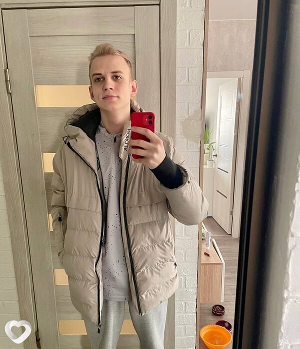 Артём, 22, Новосибирске — анкета №2117754