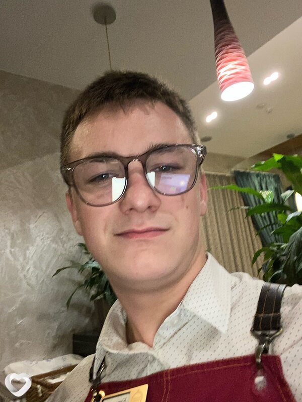 Кирилл, 21, Санкт-Петербурге — анкета №2118396