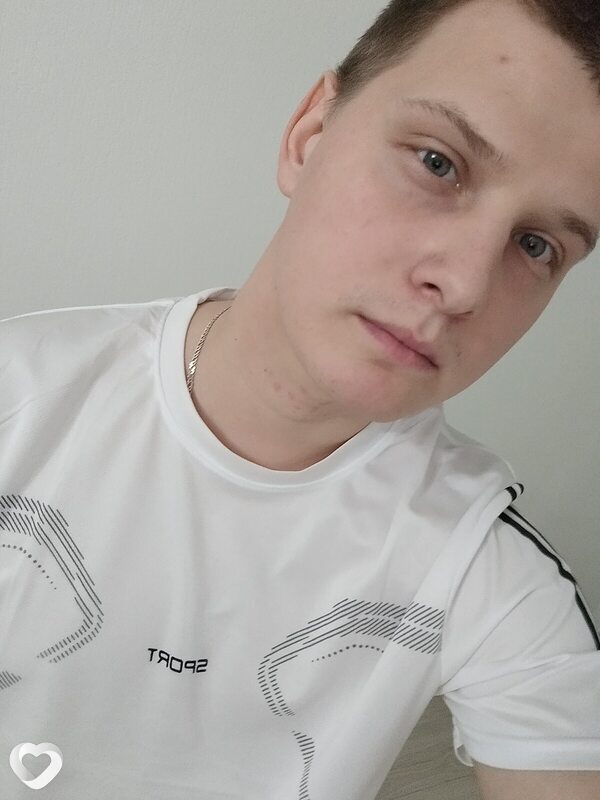 Дима, 23, Кунгуре — анкета №2117719