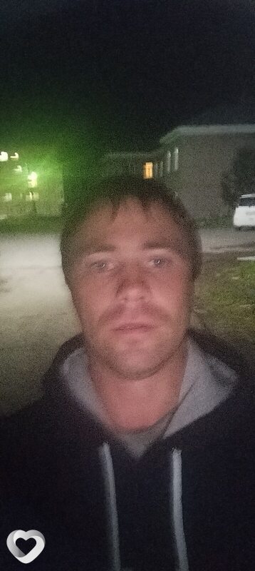 Михаил, 33, Губахе — анкета №2156049