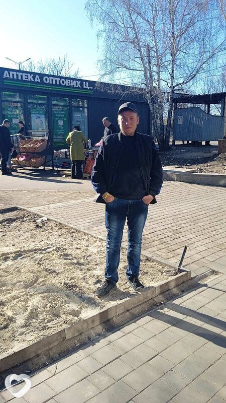 Саня, 27, Кривое Роге — анкета №2118417