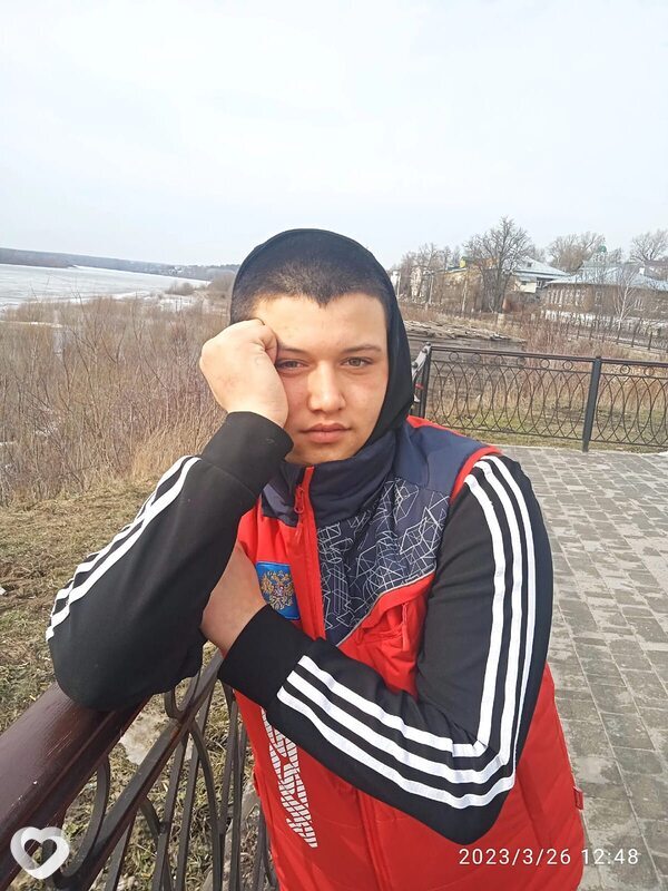 Костя, 22, Волгограде — анкета №2118633