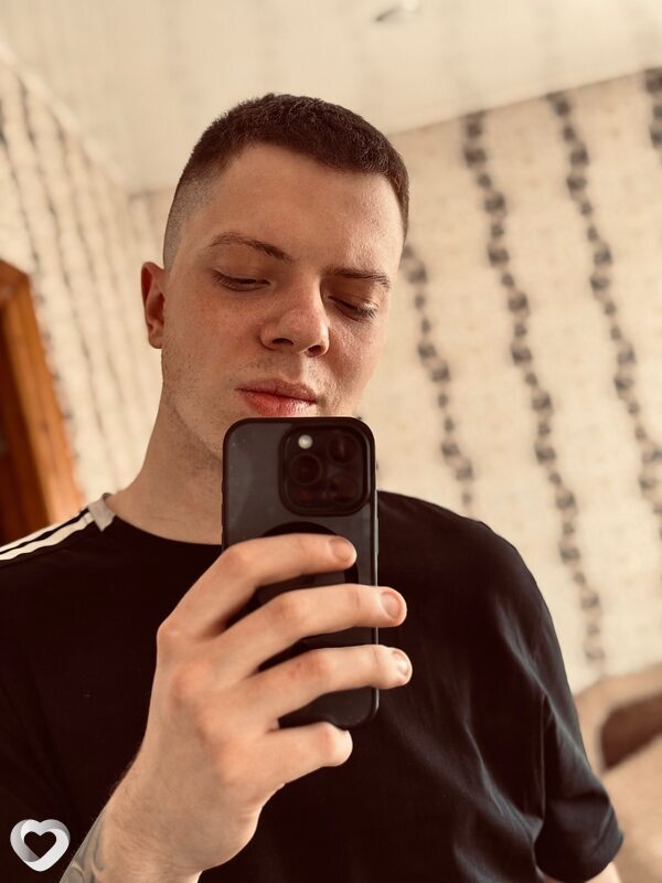 Серёжа, 24, Новосибирске — анкета №2156088