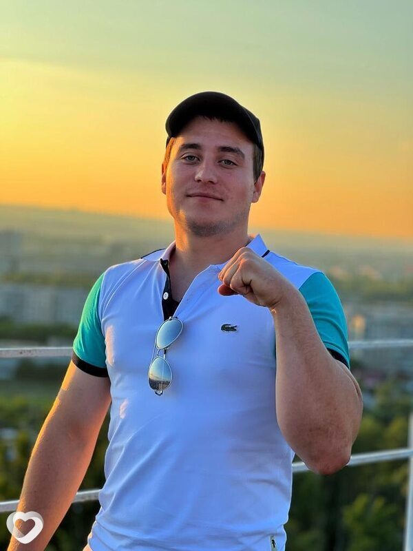 Никита, 24, Красноярске — анкета №2156120