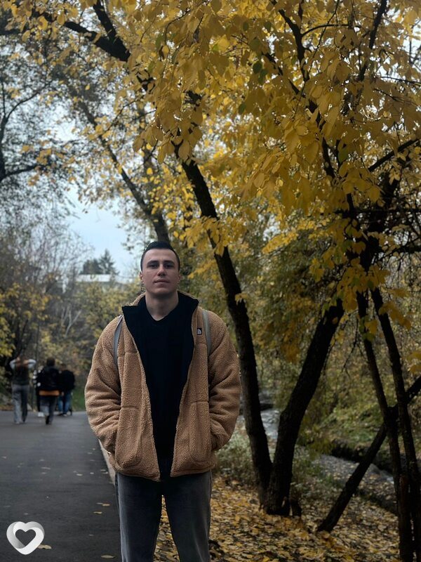 Евгений, 26, Астане — анкета №2119516