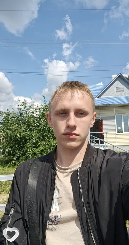 Анатолий, 20, Иркутске — анкета №2119394