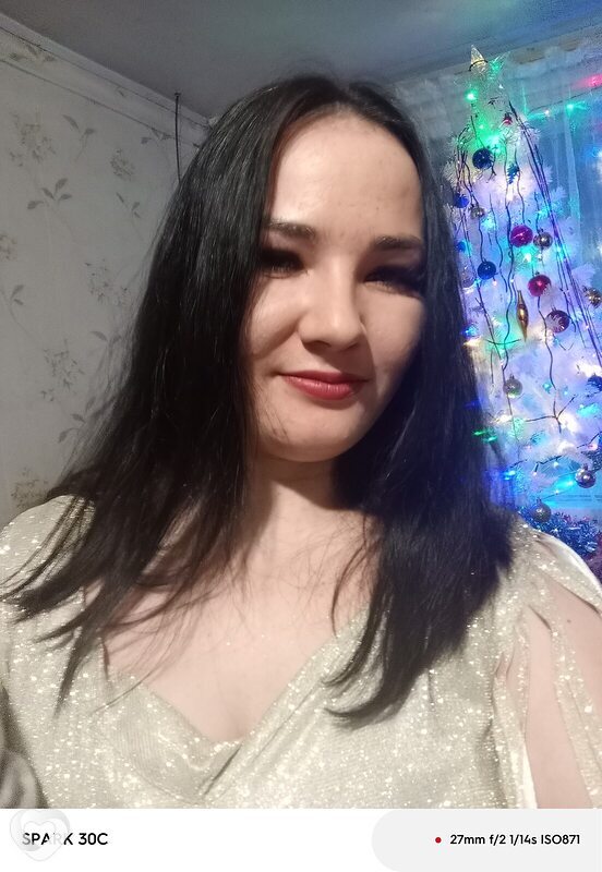 Ева, 24, Черногорске — анкета №2120167