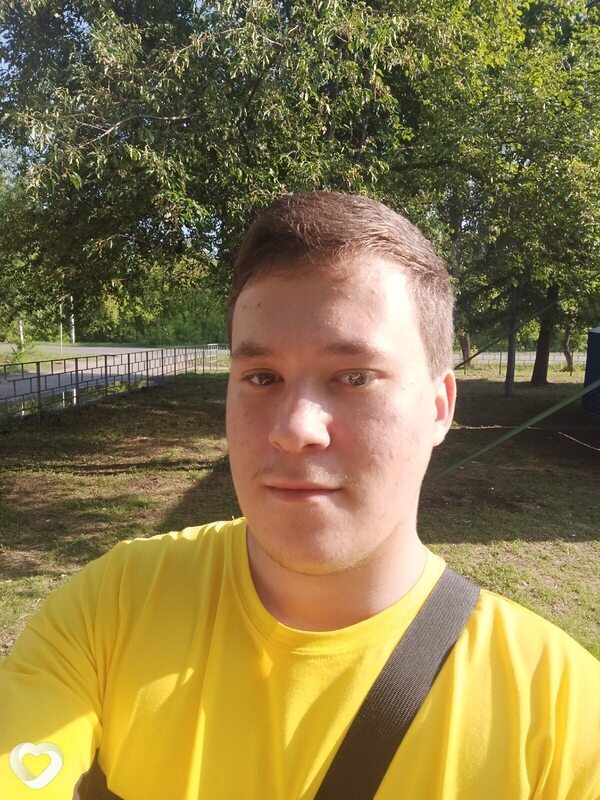 Пётр, 21, Омске — анкета №2120522