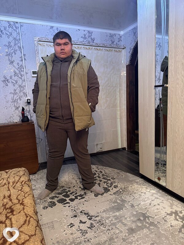 Эдуард, 22, Миассе — анкета №2156627
