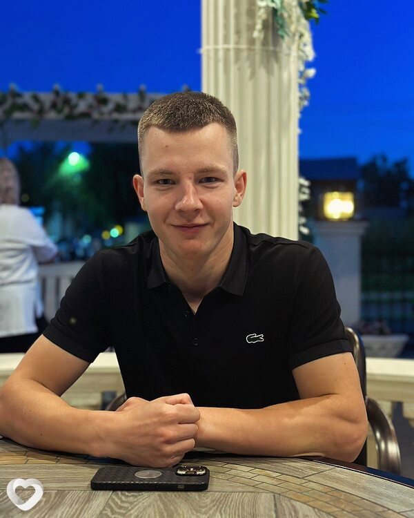 Алексей, 26, Иванове — анкета №2120848