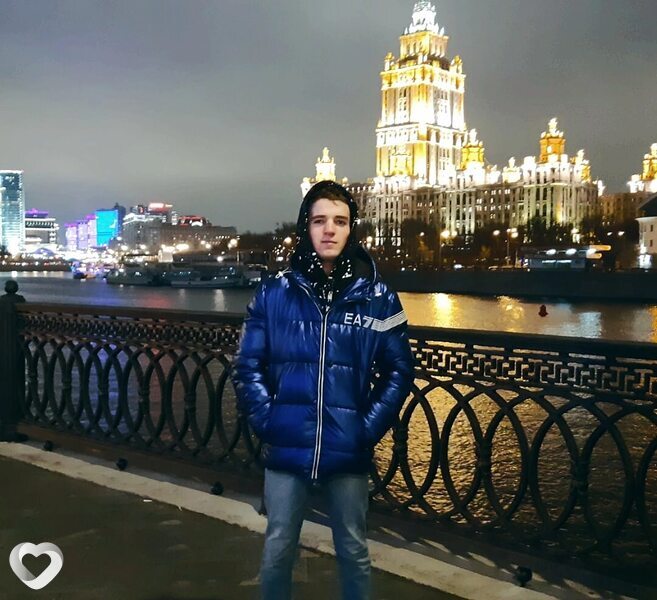 Адам, 23, Москве — анкета №2121416