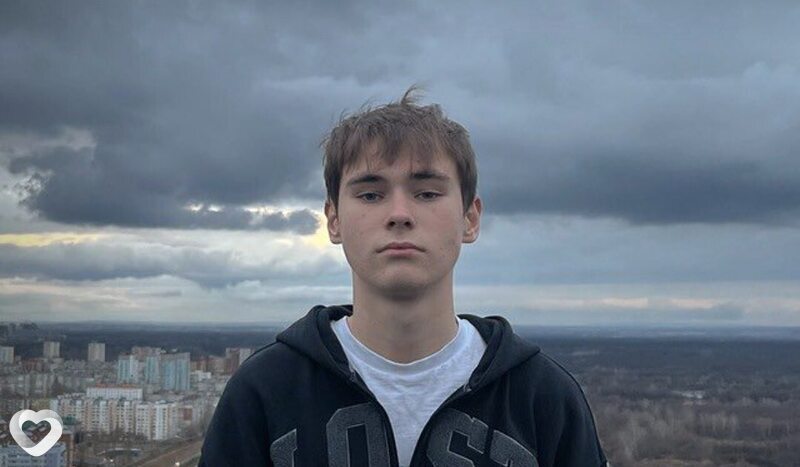 Марк, 21, Уфе — анкета №2120974