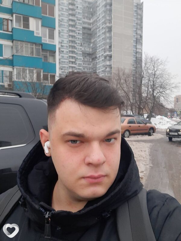 Иван, 22, Москве — анкета №2120989