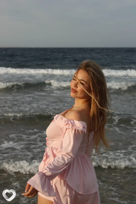 Анна, 21, Витебске — анкета №2121297