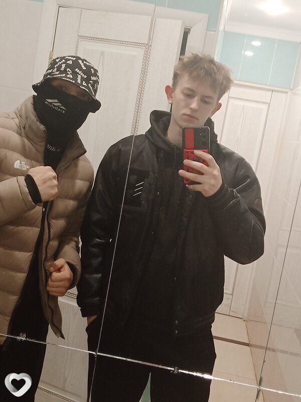 Иван, 19, Воскресенске — анкета №2121126