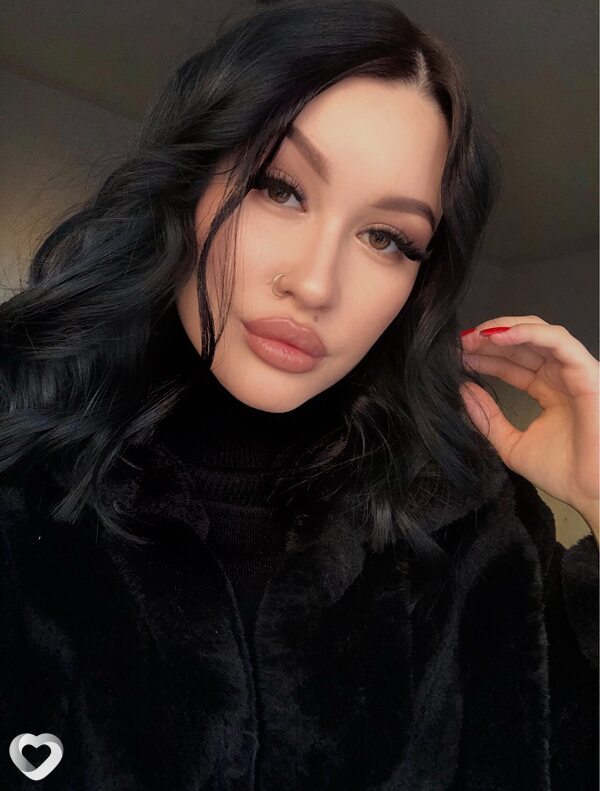 Karina, 20, Абакане — анкета №2121952
