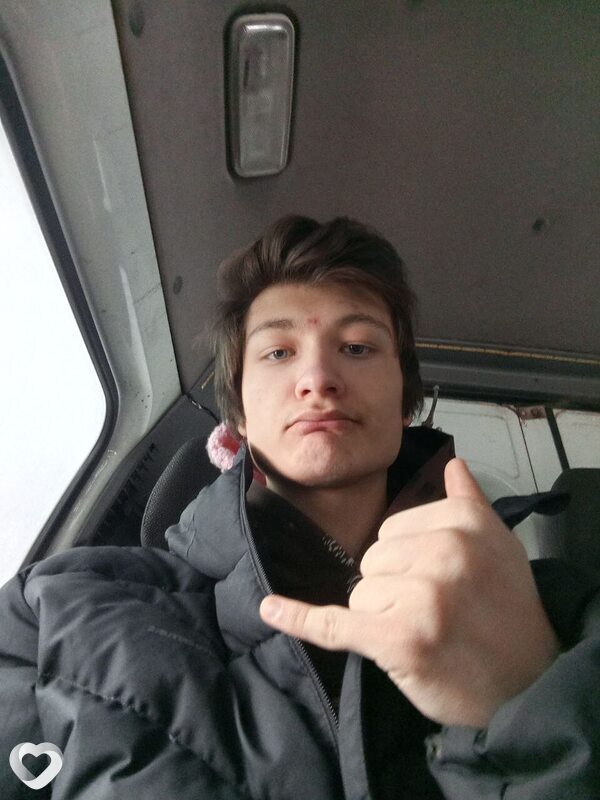 Александр, 19, Кунгуре — анкета №2121857