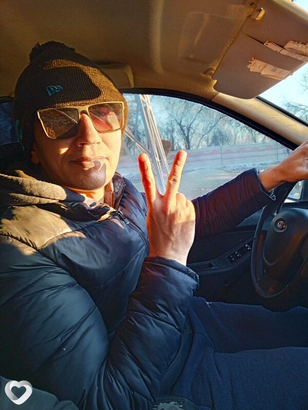 Арсений, 35, Саратове — анкета №2122106