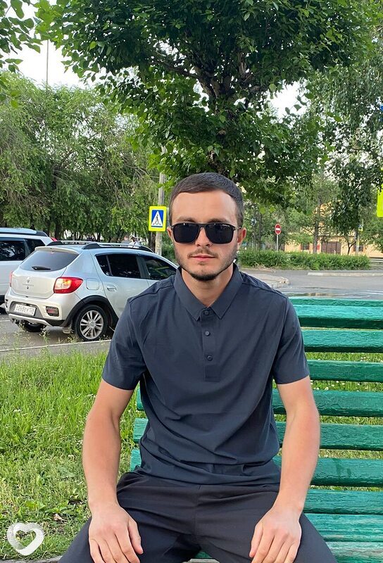 Гарик, 25, Братске — анкета №2122121