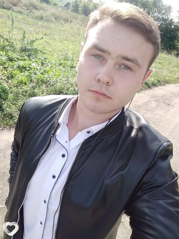 Геннадий, 27, Донецке — анкета №2157126